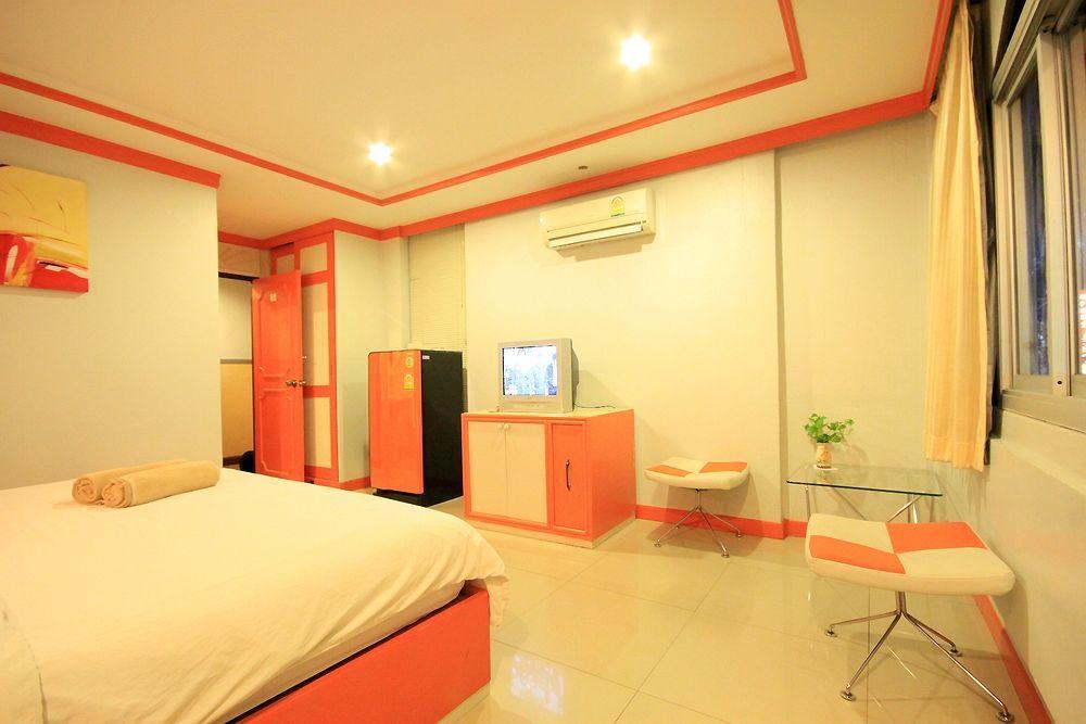 The Palm Delight Lodge Jomtien Exterior foto