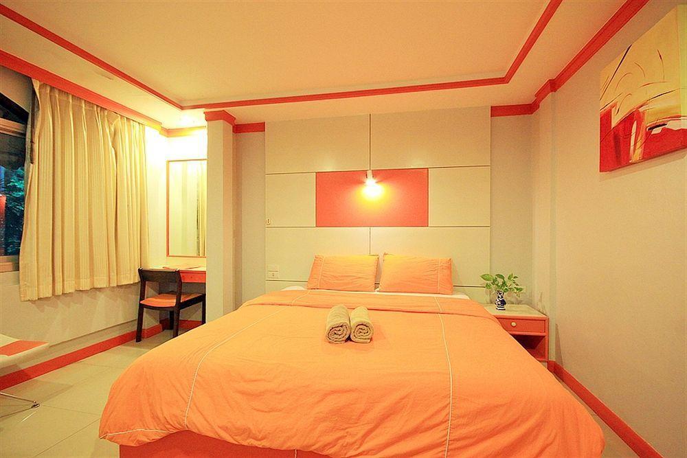 The Palm Delight Lodge Jomtien Exterior foto