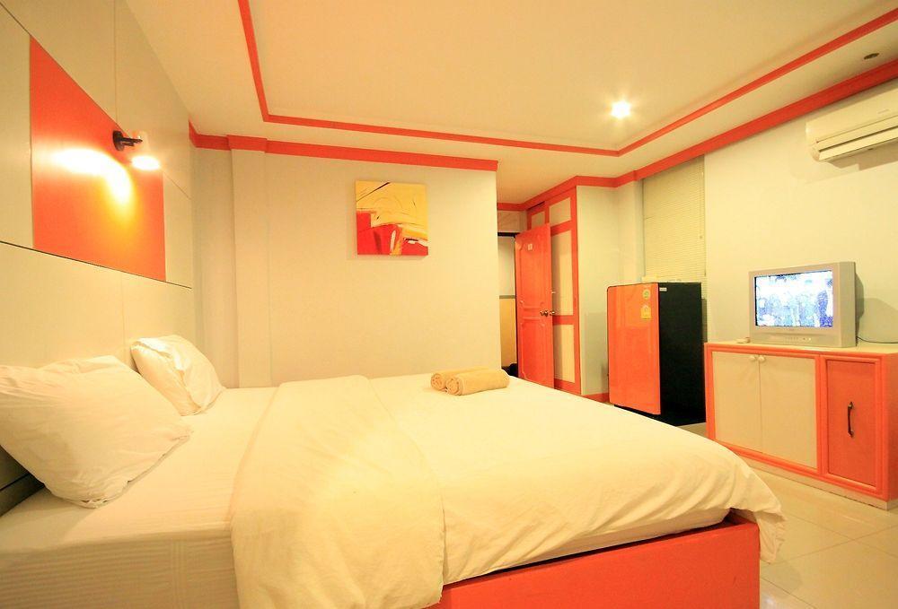 The Palm Delight Lodge Jomtien Exterior foto