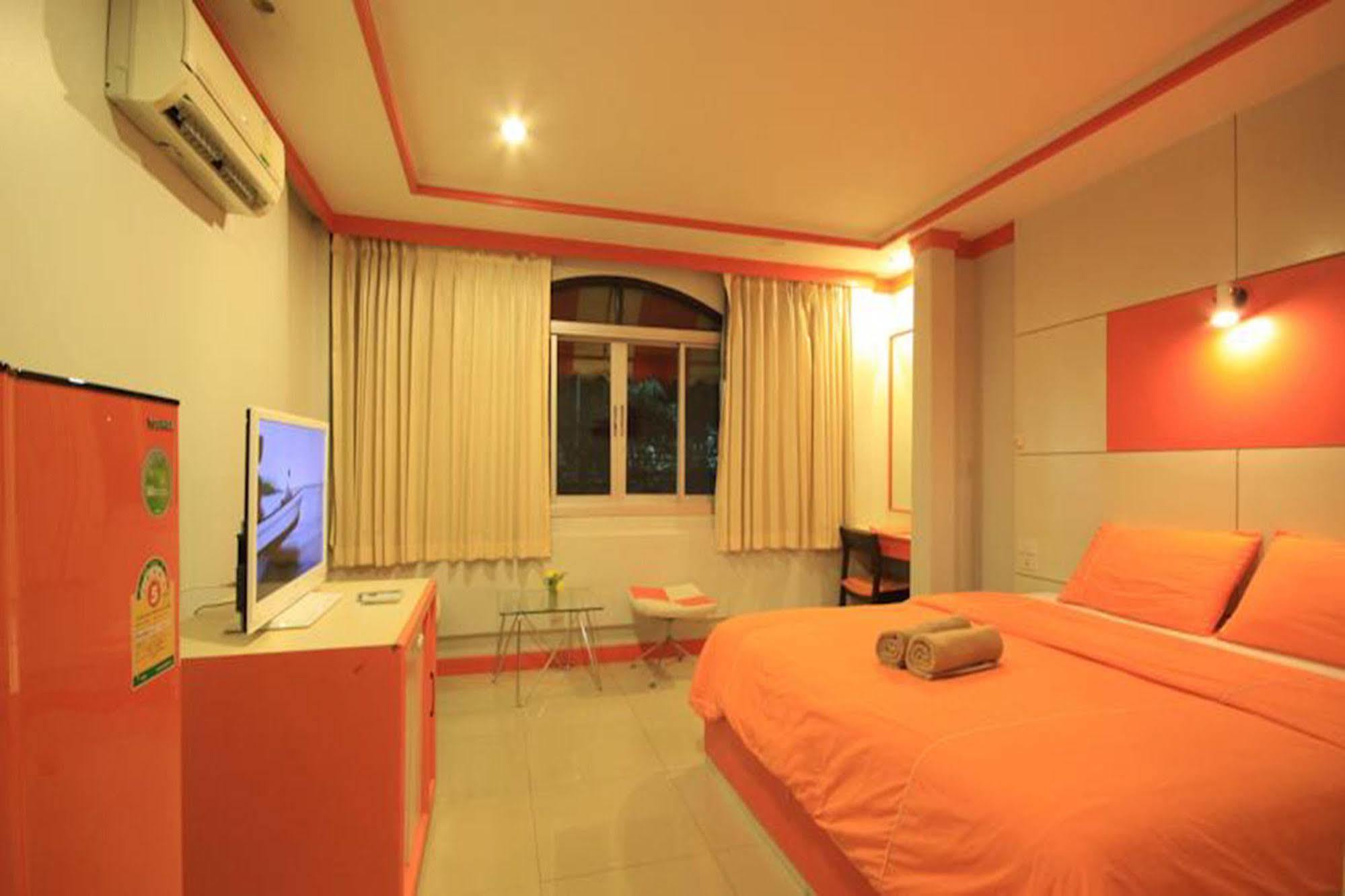 The Palm Delight Lodge Jomtien Exterior foto