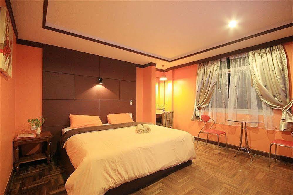 The Palm Delight Lodge Jomtien Exterior foto