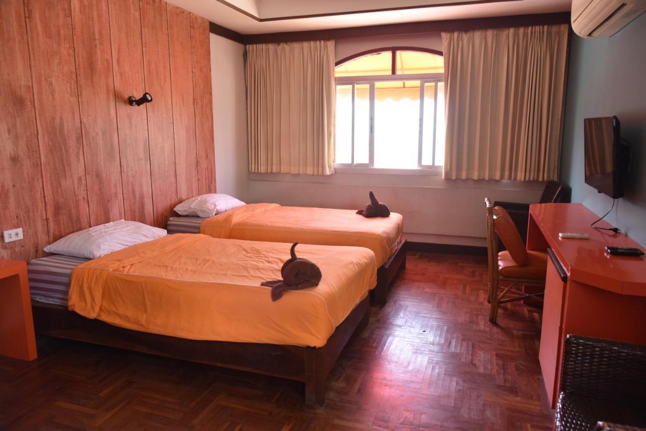 The Palm Delight Lodge Jomtien Exterior foto