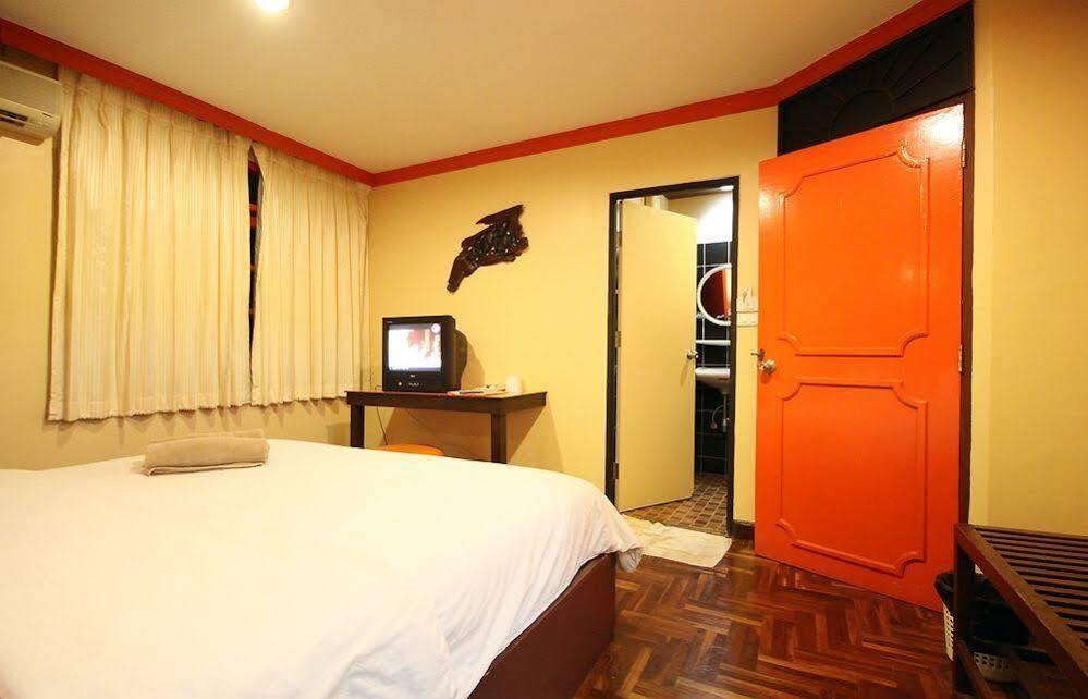 The Palm Delight Lodge Jomtien Exterior foto